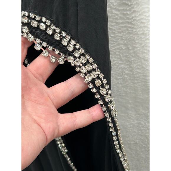 NWT Mac Duggal 26553 Womens Black Rhinestone Accents High Slit Halter Gown Sz 4 - Picture 11 of 16